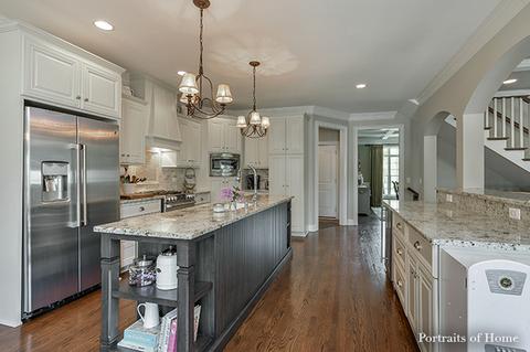 905 Parkway Dr, Wheaton, IL 60187 photo 9