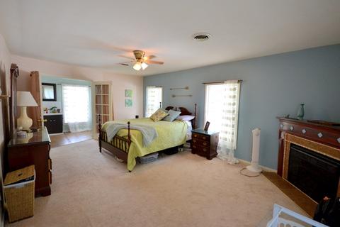 620 Bissell St, Ottawa, IL 61350 photo 11