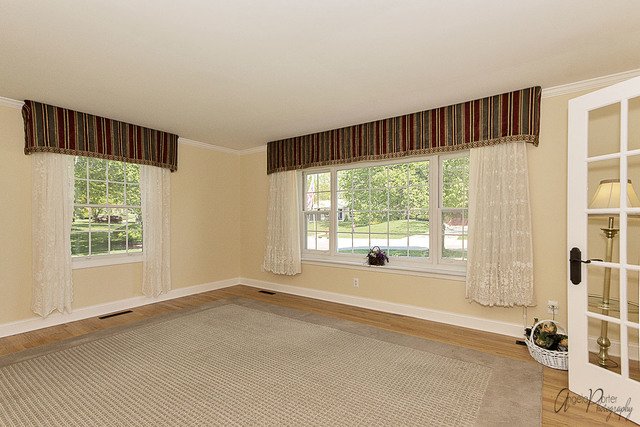 923 Royal Dr, Mchenry, IL 60050 photo 7