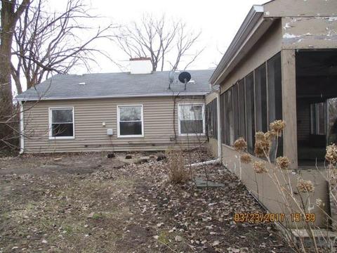 15216 Troy Ave, Markham, IL 60428 photo 2