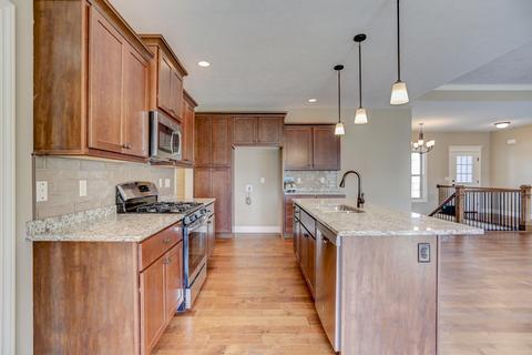 1709 Eagle Rd, Champaign, IL 61822 photo 3