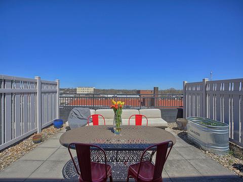 1 E Main St #404, Champaign, IL 61820 photo 10
