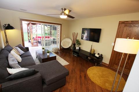633 Rose Ave, Des Plaines, IL 60016 photo 29