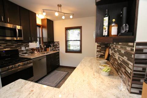 633 Rose Ave, Des Plaines, IL 60016 photo 10