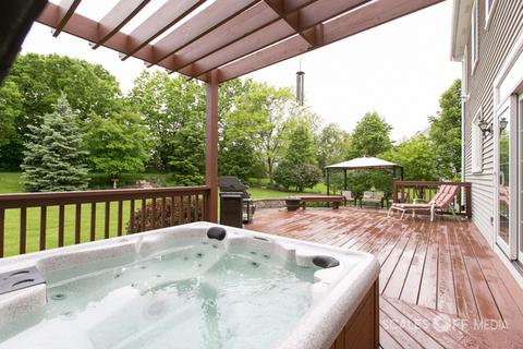 1422 Angle Tarn, West Dundee, IL 60118 photo 3