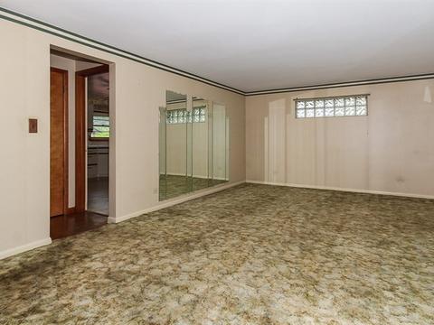 815 Orange St, Elgin, IL 60123 photo 6