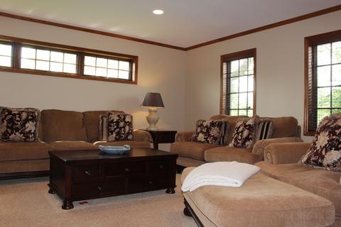6220 Whiteoak Dr, Mchenry, IL 60050 photo 9