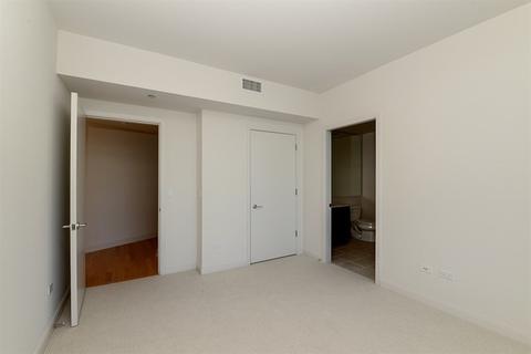 60 E Monroe St #1702, Chicago, IL 60603 photo 11