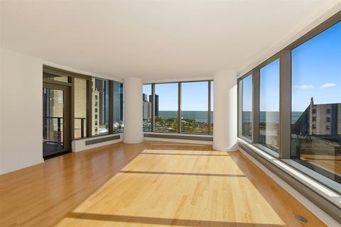 60 E Monroe St #1702, Chicago, IL 60603 photo 3