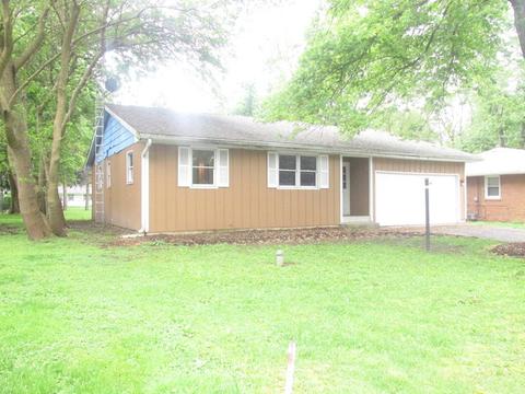 6388 E Flora St E, Kankakee, IL 60901 photo 1