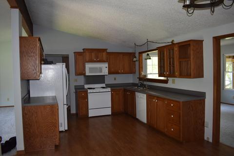 1667 Brandywine Ln, Dixon, IL 61021 photo 6