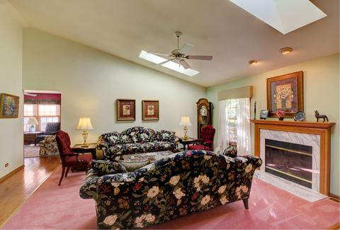 580 Foster Ave, Bartlett, IL 60103 photo 9