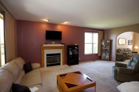 1653 Pinnacle Ct, Aurora, IL 60502 photo 6