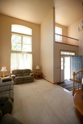 1653 Pinnacle Ct, Aurora, IL 60502 photo 3