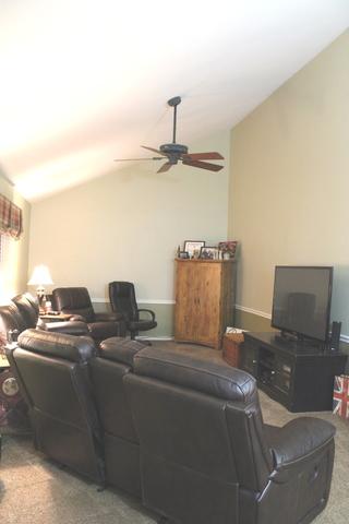 4807 Goodhue Ln, Plainfield, IL 60586 photo 4