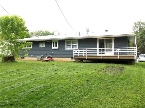 1118 Oakleaf Ave, Mchenry, IL 60051 photo 2
