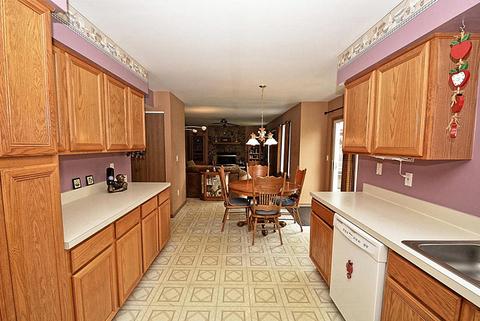 22010 W Miller Ct, Plainfield, IL 60544 photo 7