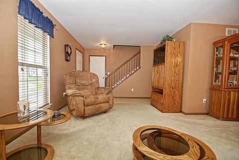 22010 W Miller Ct, Plainfield, IL 60544 photo 4