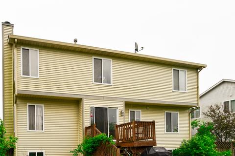 2911 Sun Valley Ct, Plainfield, IL 60586 photo 2