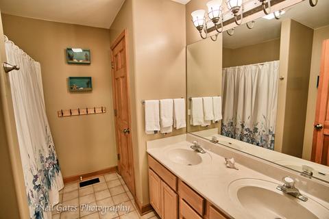 2108 Gardner Cir E, Aurora, IL 60503 photo 55