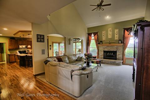 2108 Gardner Cir E, Aurora, IL 60503 photo 35