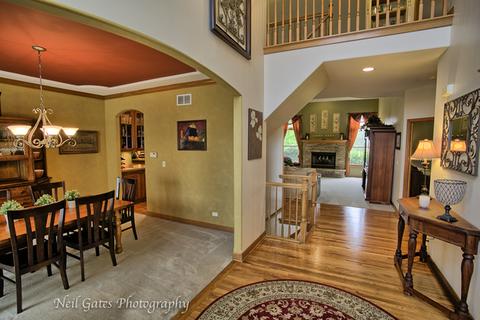 2108 Gardner Cir E, Aurora, IL 60503 photo 27