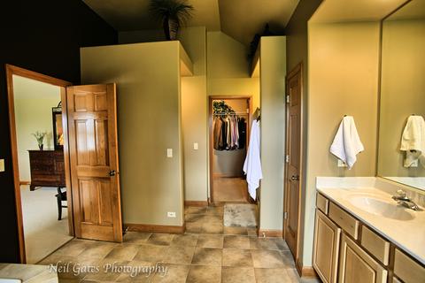 2108 Gardner Cir E, Aurora, IL 60503 photo 49