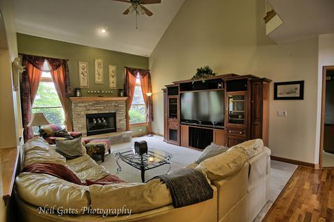 2108 Gardner Cir E, Aurora, IL 60503 photo 38