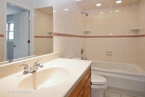 9903 Amanda Ln, Algonquin, IL 60102 photo 7