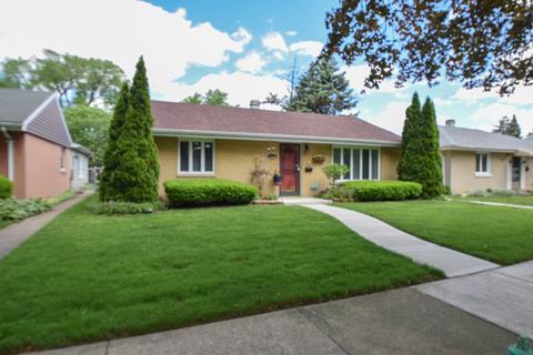 9116 Roach Ave, Brookfield, IL 60513 photo 2