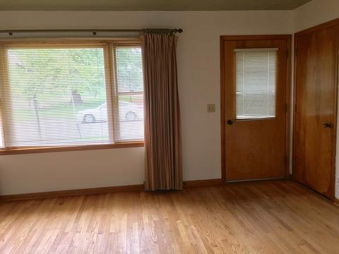 122 E Glover St, Ottawa, IL 61350 photo 6