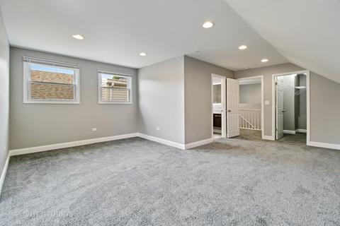 1714 E 84th Pl, Chicago, IL 60617 photo 10