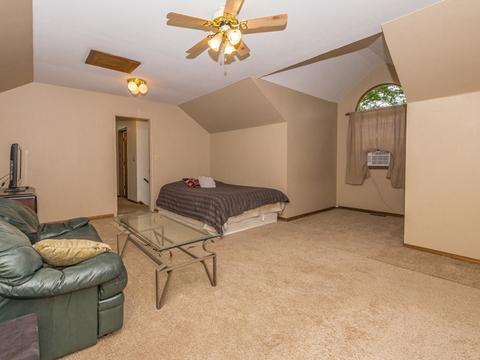516 Maple Ave, Elburn, IL 60119 photo 13