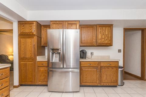 516 Maple Ave, Elburn, IL 60119 photo 6
