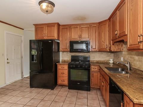 2410 Dove St, Rolling Meadows, IL 60008 photo 7