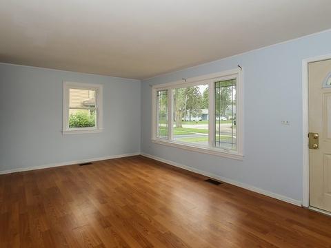 2410 Dove St, Rolling Meadows, IL 60008 photo 11
