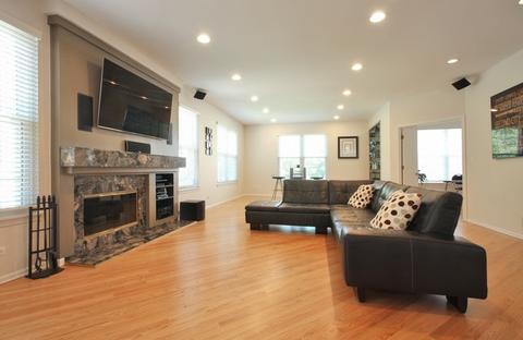 1990 Merlot Ct, Wheeling, IL 60090 photo 6