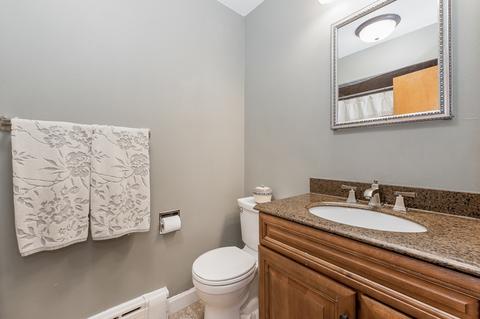 2104 Glencoe St, Wheaton, IL 60187 photo 18