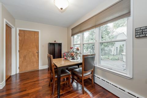 2104 Glencoe St, Wheaton, IL 60187 photo 10