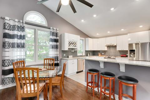 455 E Lorraine Ave, Addison, IL 60101 photo 9
