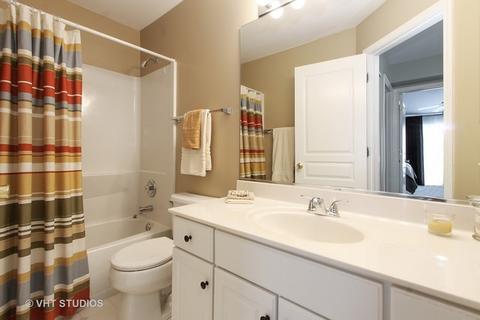 1549 Spaulding Rd, Bartlett, IL 60103 photo 9