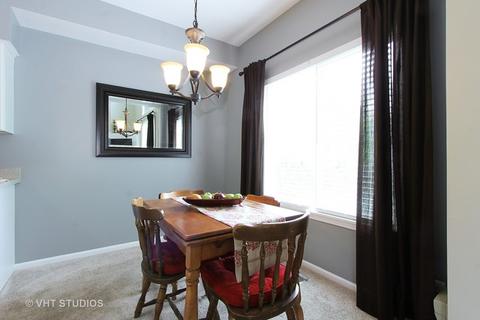 1549 Spaulding Rd, Bartlett, IL 60103 photo 4