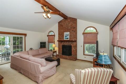 501 Shenandoah Trl, Elgin, IL 60123 photo 12