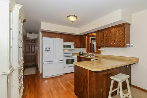 501 Shenandoah Trl, Elgin, IL 60123 photo 7