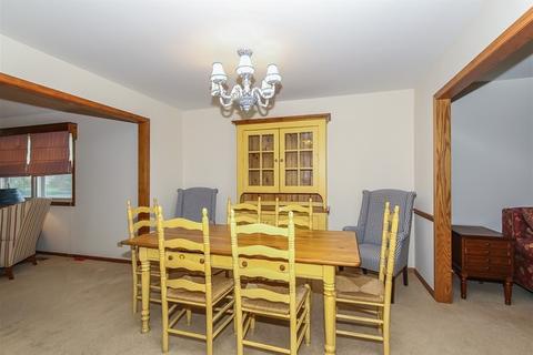 501 Shenandoah Trl, Elgin, IL 60123 photo 9
