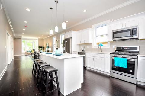 1009 Circle Ave, Forest Park, IL 60130 photo 9