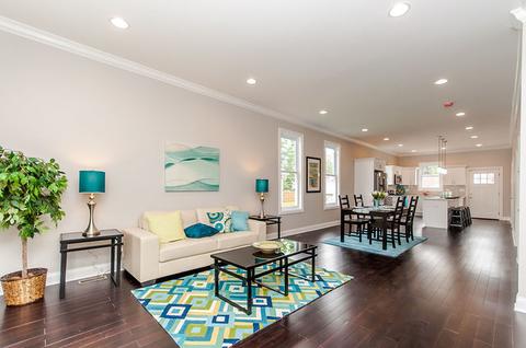 1009 Circle Ave, Forest Park, IL 60130 photo 2