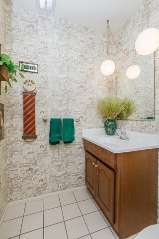 1180 Lancaster Ct, Hoffman Estates, IL 60169 photo 28