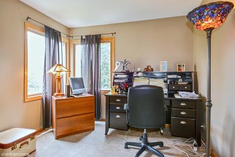 2480 Hayloft Ln, Elgin, IL 60124 photo 9