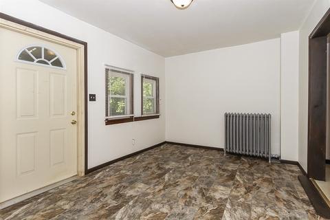 653 Wing St, Elgin, IL 60123 photo 13
